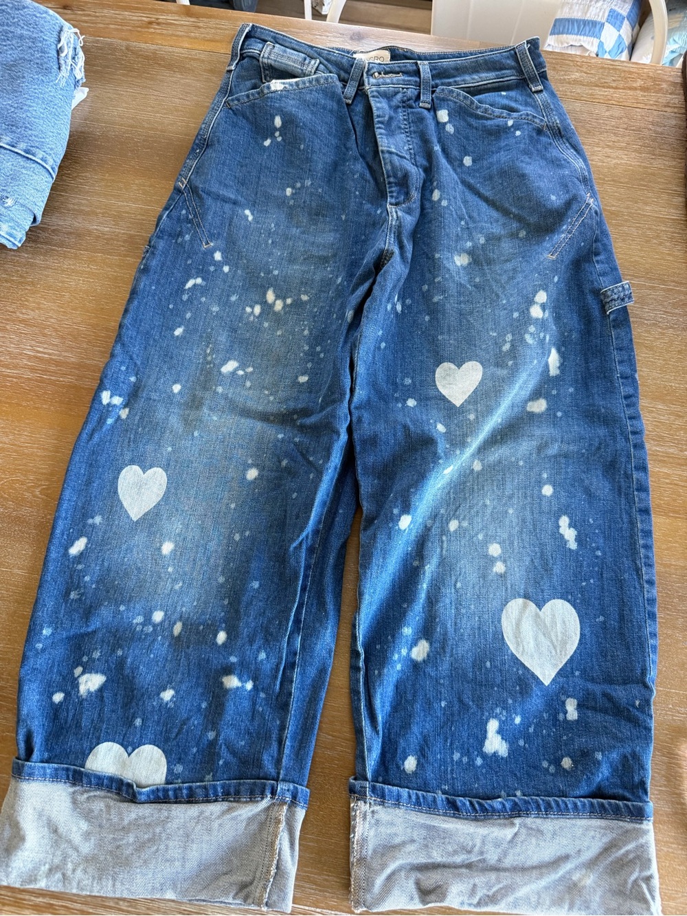 Anthropologie Pilcro Heart Print Wide Leg Barrel Carpenter Jeans 27